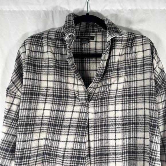 French Connection Sweater Womens XS White Grey Plaid Long Sleeve - Picture 2 of 8